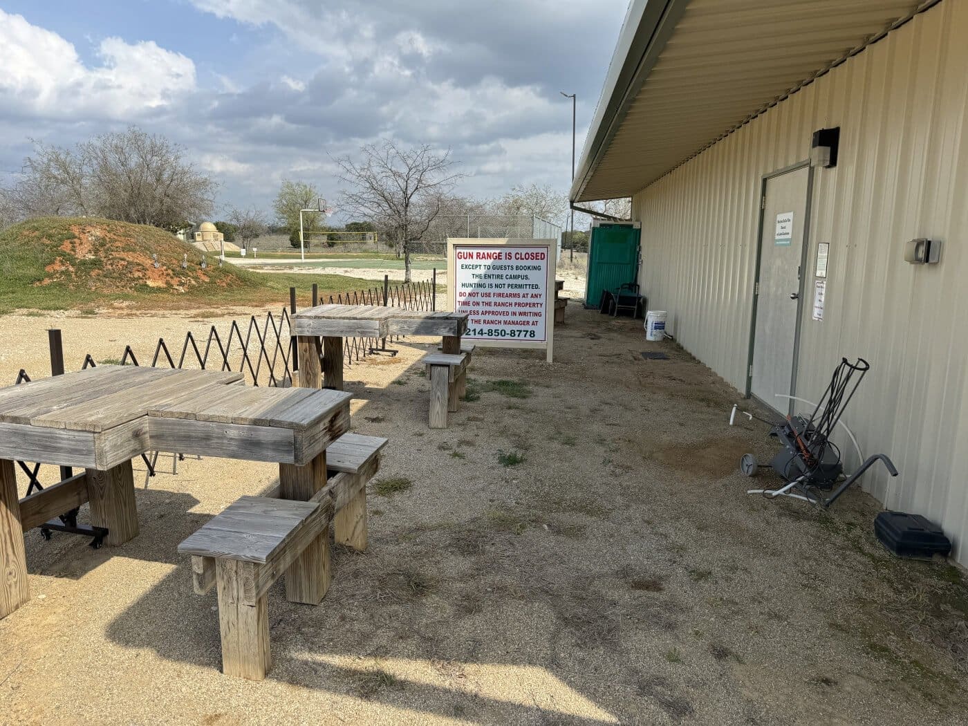 Lake_Godstone_Gun_Range_Tables